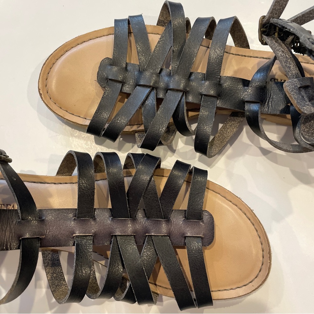 Just Fab Nydia Sandals - Picture 3 of 7